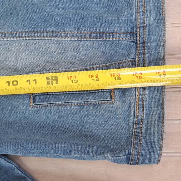 DKNY Girls Denim Jean Jacket Gold Sequin Heart Logo Y2k Stretch Comfy - Picture 7 of 11